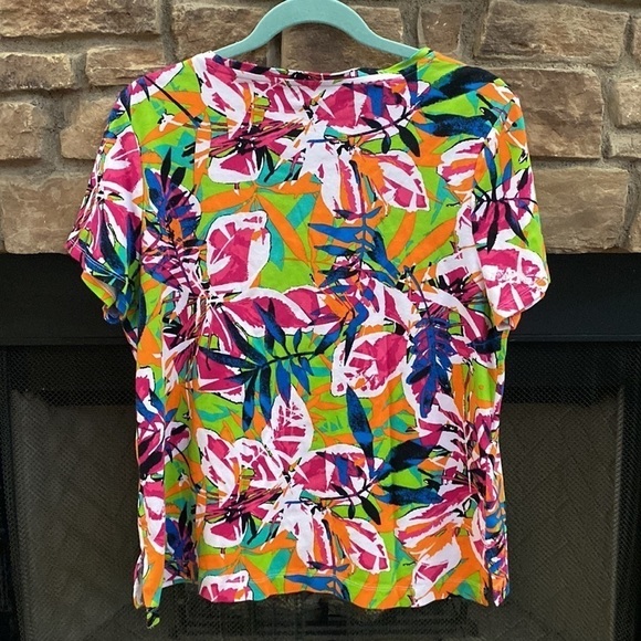 Westbound colorful, floral top. Size 1X - Picture 2 of 7